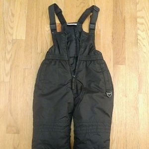 3T snow pants